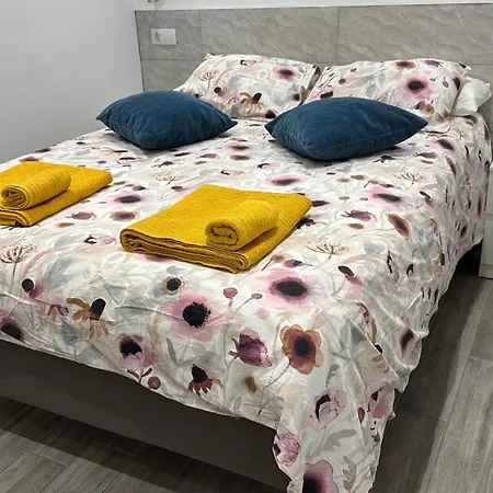 Апартаменти Molinos 503